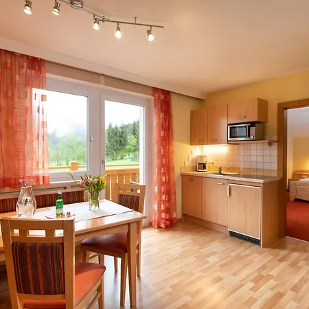 Nasnergut Farmház *