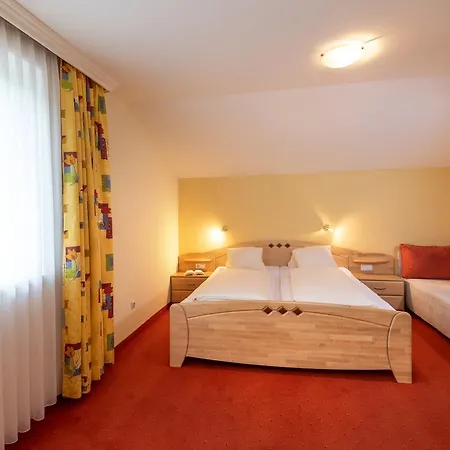 Nasnergut Gospodarstwo agroturystyczne *